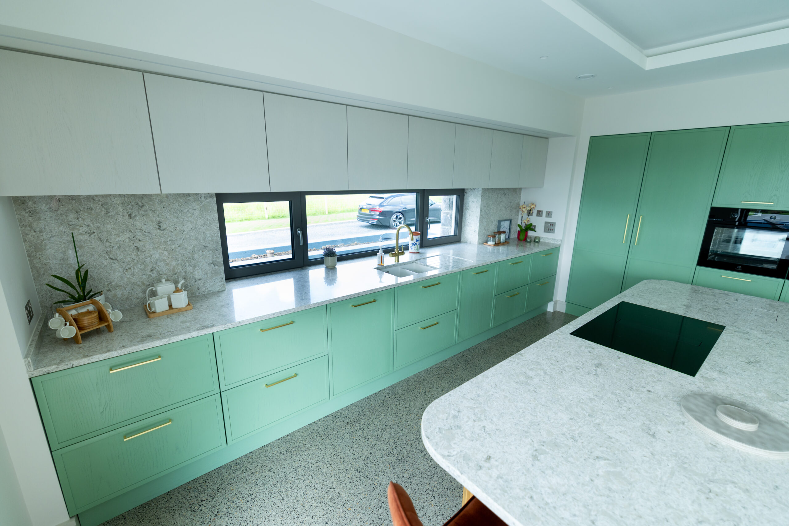 Seam alignment along long run