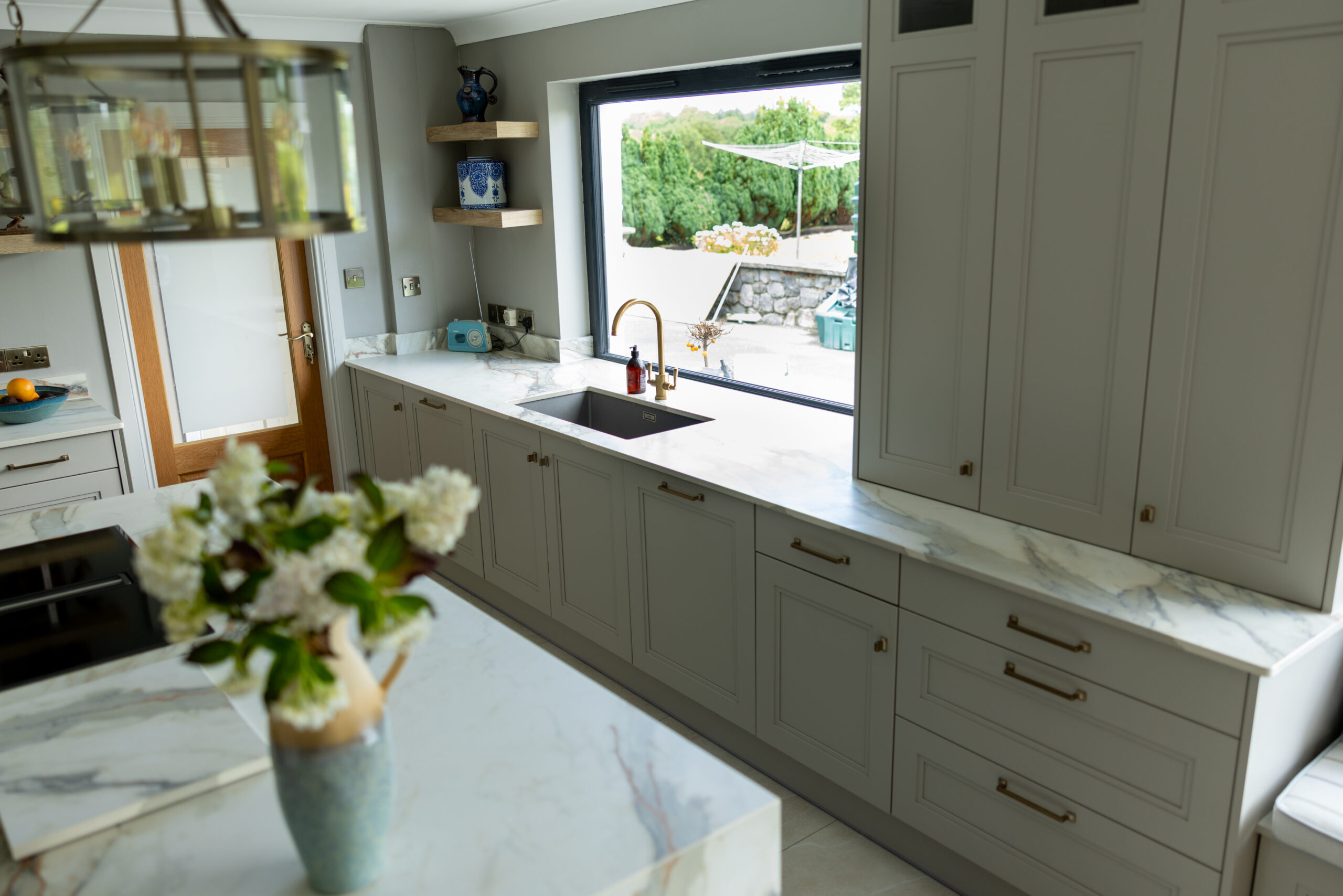 Wide angle kitchen overview